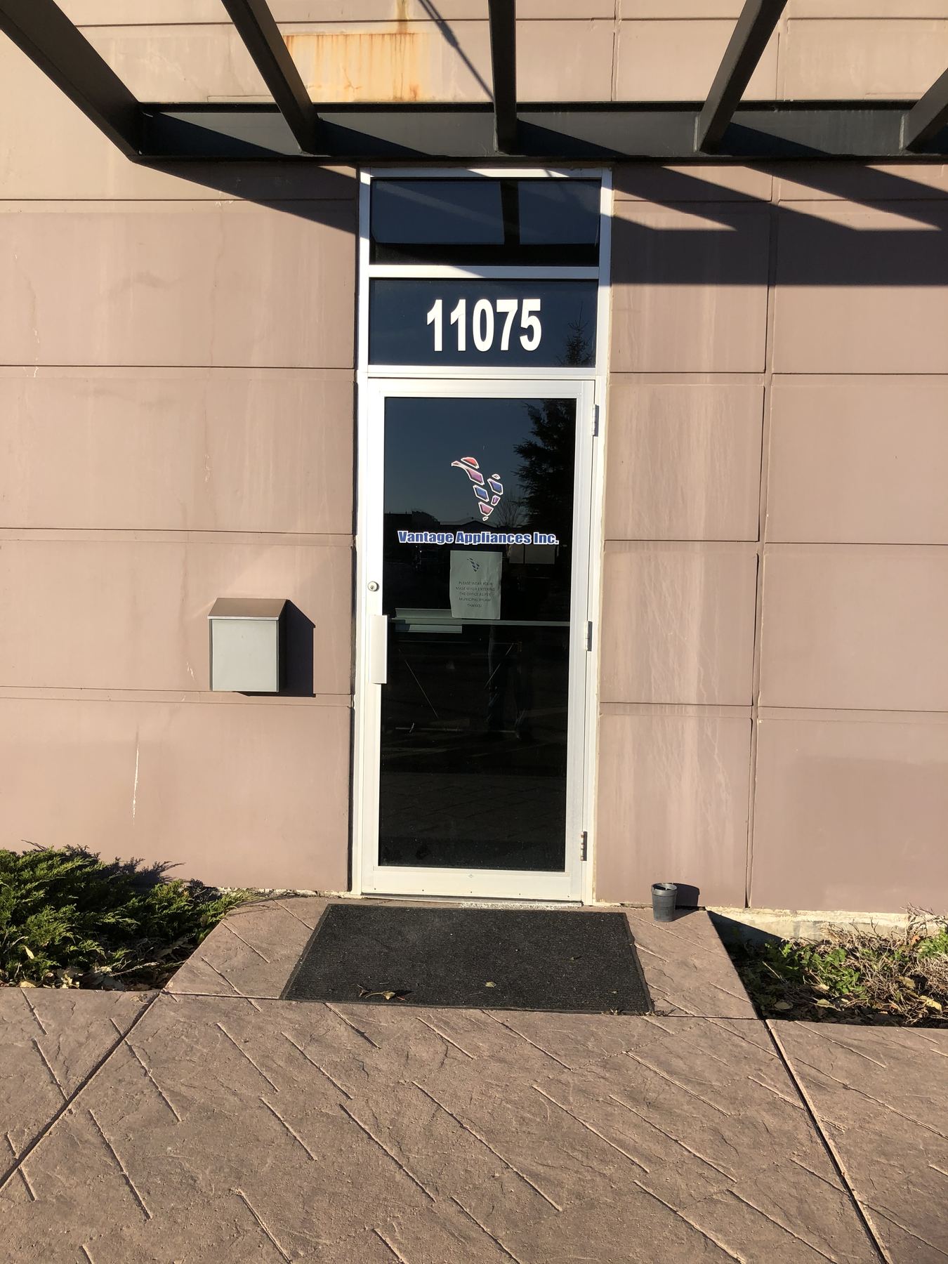Front door of the Vantage service centre at 11075 48 Street SE